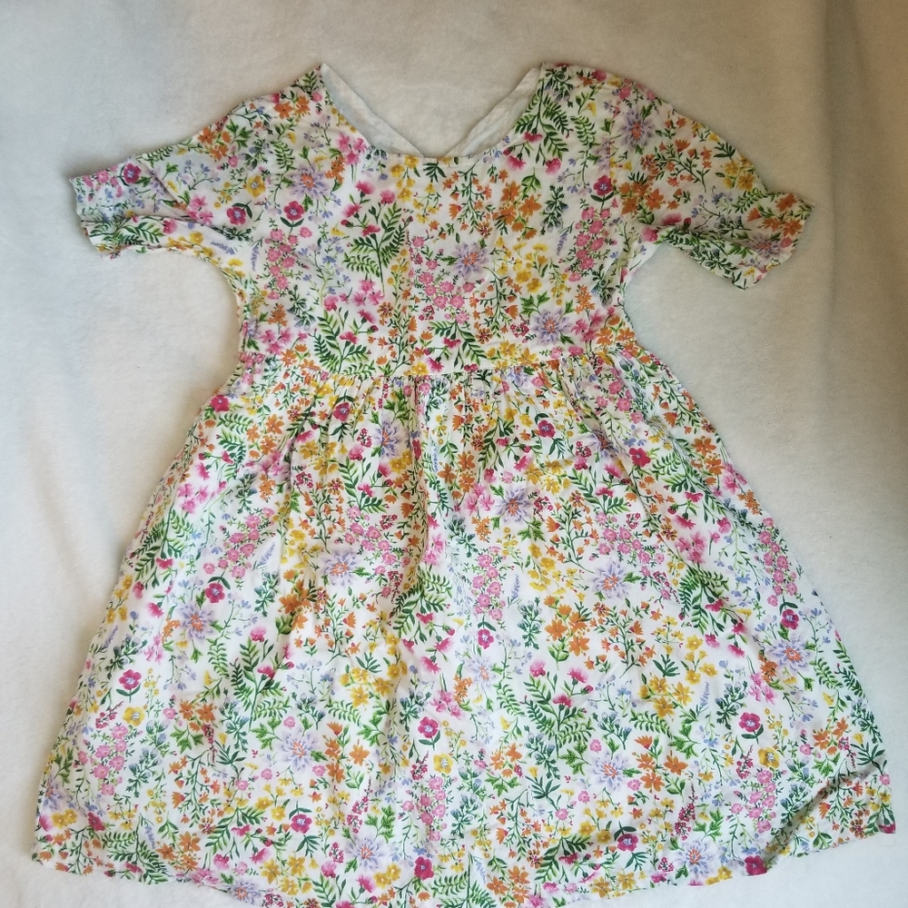 Girls dress